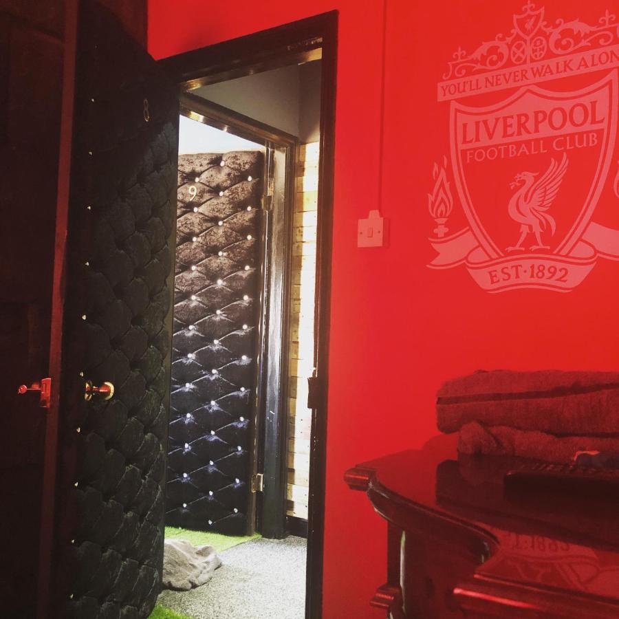 Liverpool Party Pad Hotel ภายนอก รูปภาพ